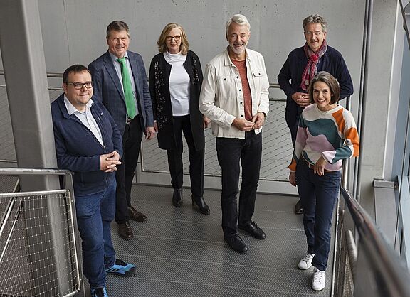 Der ADFC-Bundesvorstand: Christoph Schmidt, Dr. Joachim Lohse, Amelie Döres, Frank Masurat, Christian Tänzler und Sarah Holczer (v.l.n.r.). Es fehlen Cathrin Cailliau und Reinhard Buschmann-Carl.