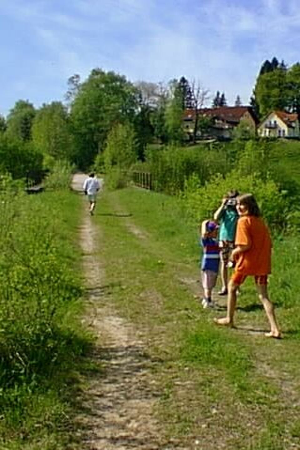 vor dem Ausbau des Loisach-Radwegs